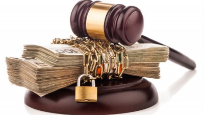 ÁP DỤNG BIỆN PHÁP KHẨN CẤP TẠM THỜI TRONG PHẦN QUYẾT ĐỊNH CỦA BẢN ÁN SƠ THẨM